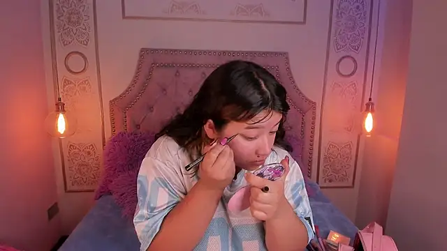 honny blaice online show from December 20, 12:30 pm