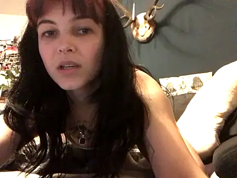 Snapshot of alinavampira_ chatting on December 1, 11:16 pm alinavampira online show from December 1, 11:16 pm