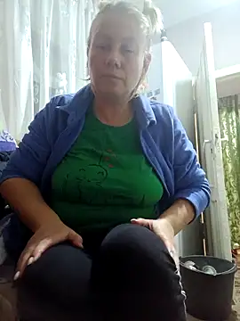 romashka56 online show from November 28, 4:40 pm