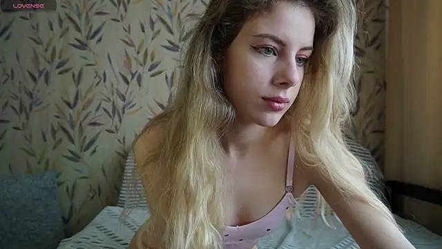 evy miu online show from May 9, 6:39 am
