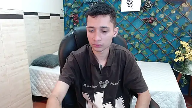 Snapshot of LucassSmith11 chatting on June 30, 8:09 pm LucassSmith11 online show from June 30, 8:09 pm