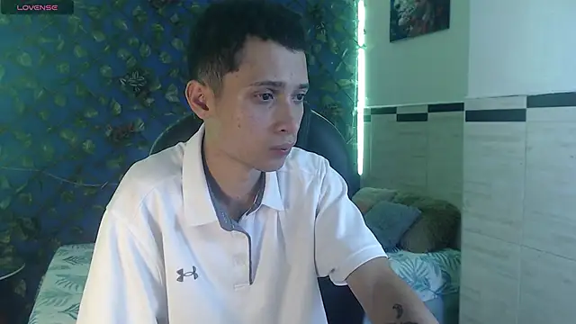 LucassSmith11 online show from April 5, 6:36 pm