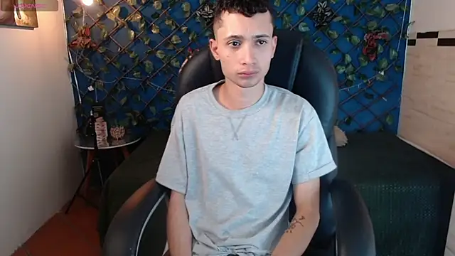 LucassSmith11 online show from January 16, 11:25 am