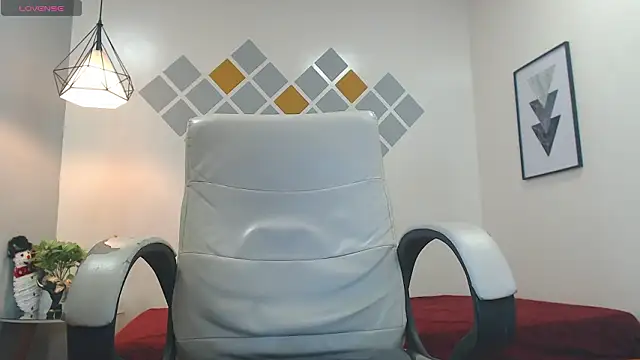 Snapshot of LucassSmith11 chatting on February 6, 7:10 pm LucassSmith11 online show from February 6, 7:10 pm