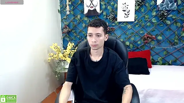 Snapshot of LucassSmith11 chatting on July 14, 2:00 am LucassSmith11 online show from July 14, 2:00 am