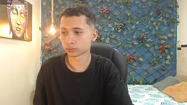 LucassSmith11 online show from April 7, 7:04 pm