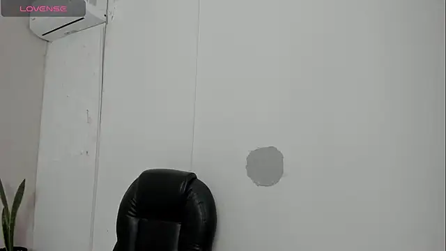 MHONIKBELUCCI online show from March 11, 4:34 pm