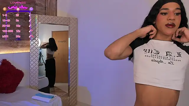 Amaia Monroe online show from July 15, 3:02 am