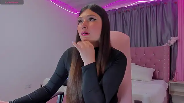 AngieG02  online show from January 8, 2:17 am