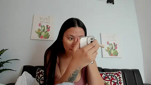 sofiia smith  online show from January 14, 7:39 pm