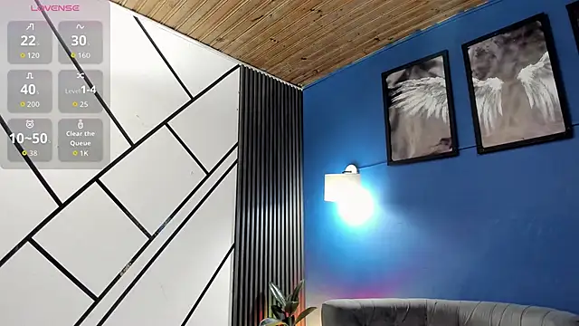 Sky Rivers online show from December 18, 4:39 am