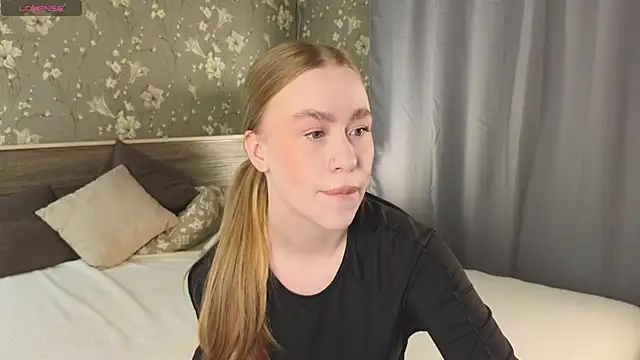 Lolly Kittyy online show from December 1, 1:12 pm