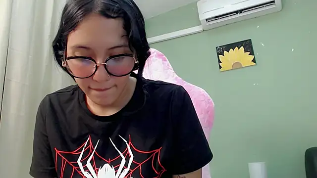 Mishell hot  online show from January 8, 10:38 pm