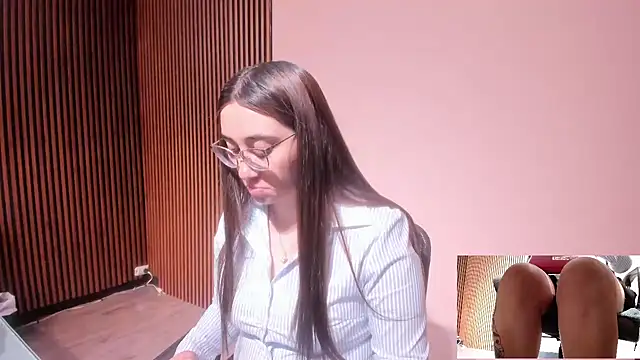 SwettieSammy online show from April 13, 12:31 pm