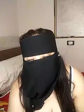 lolotheone online show from February 8, 1:36 am