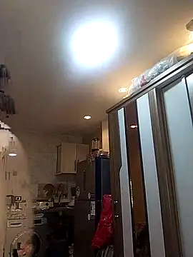 lolotheone online show from April 17, 12:24 am