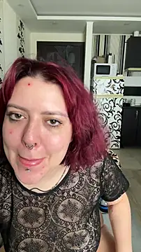 Snapshot of MurrbyAliceMoore chatting on December 4, 10:20 pm MurrbyAliceMoore online show from December 4, 10:20 pm