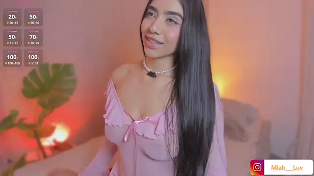 miah luv online show from May 18, 7:51 pm