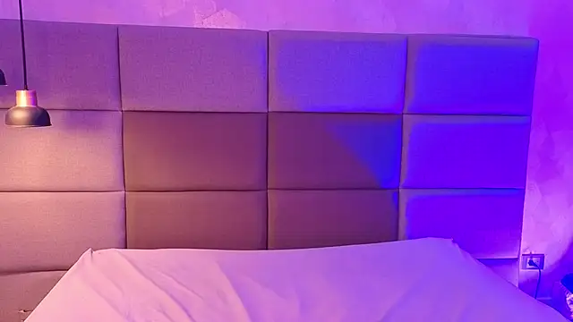 Emily luve online show from March 14, 7:31 pm