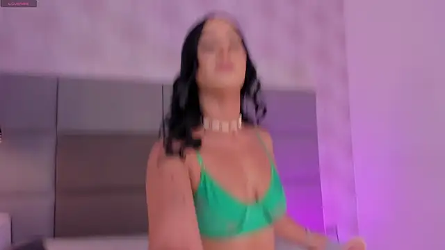 Emily luve online show from April 18, 7:51 pm