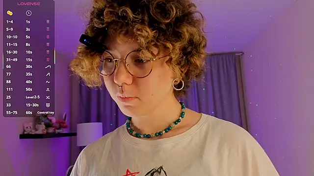 JoiHannaman online show from November 29, 6:08 pm