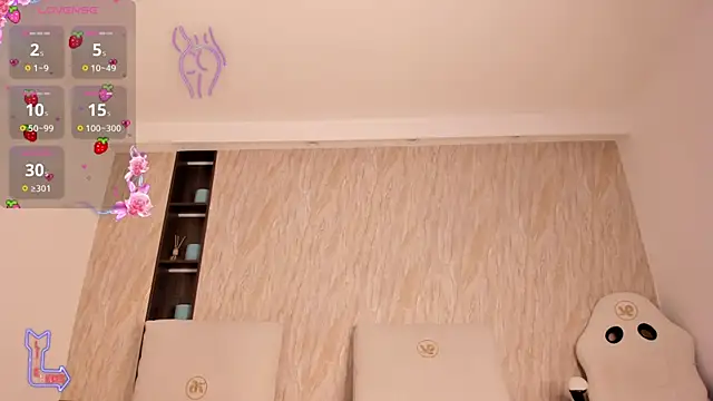 ayla velt online show from March 27, 7:37 pm