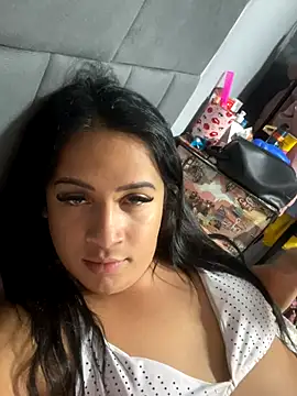 larysinha online show from December 21, 5:25 pm