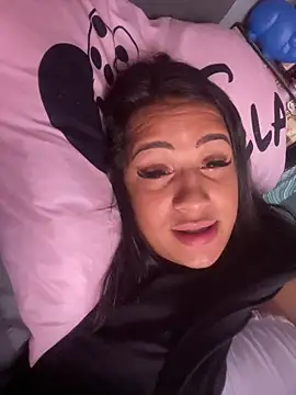 larysinha online show from December 1, 5:58 pm