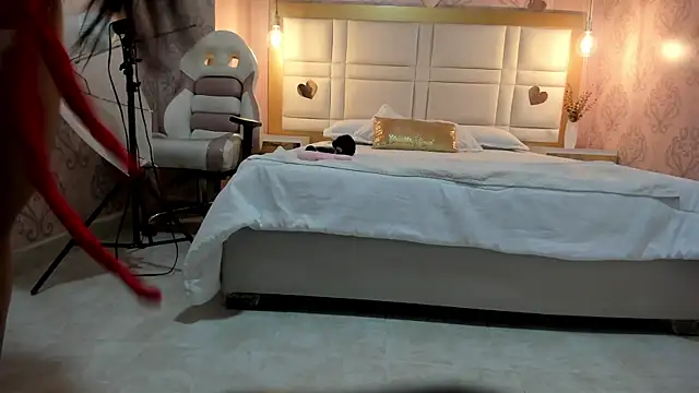 Snapshot of CHLOE_BLOWJOB chatting on December 15, 11:27 am CHLOE BLOWJOB online show from December 15, 11:27 am