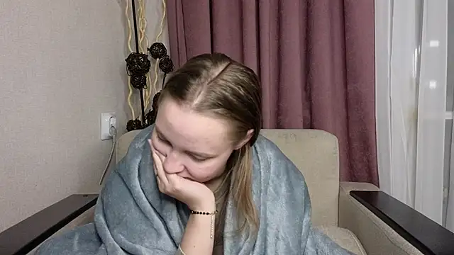 BibiStapler online show from December 18, 7:07 pm