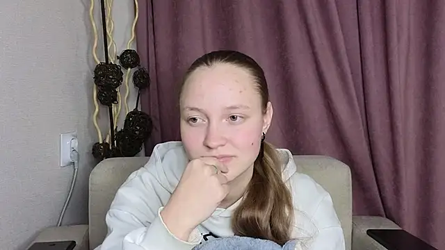 BibiStapler online show from January 14, 7:17 pm