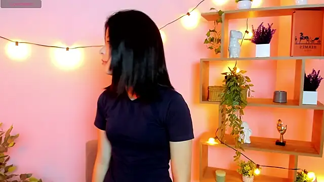 JudeSteuart online show from December 3, 7:19 am