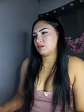 Emy cutee online show from December 4, 4:06 pm