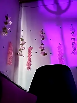 Emy cutee online show from March 28, 1:12 pm