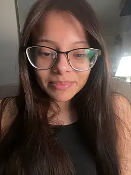 Snapshot of omifresita chatting on July 8, 5:52 am omifresita online show from July 8, 5:52 am