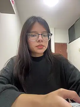 Snapshot of omifresita chatting on June 19, 1:50 pm omifresita online show from June 19, 1:50 pm