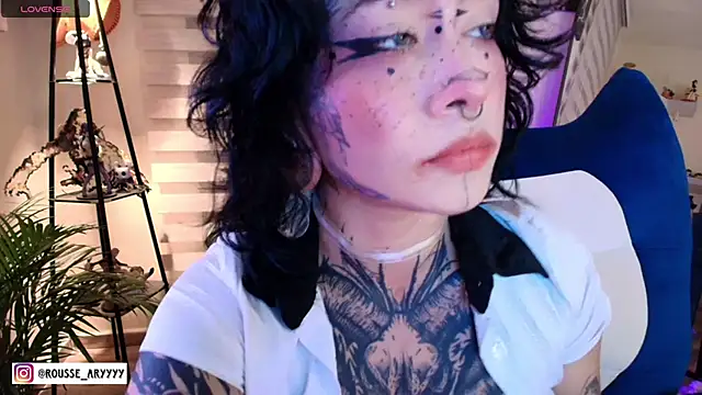 AryRousse online show from June 5, 3:33 am