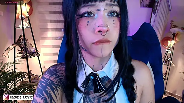 AryRousse online show from June 6, 3:12 am