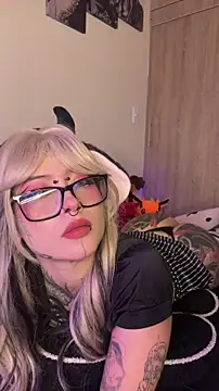 AryRousse online show from December 17, 2:16 am