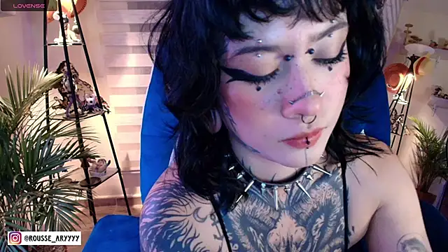 AryRousse online show from May 23, 3:05 am