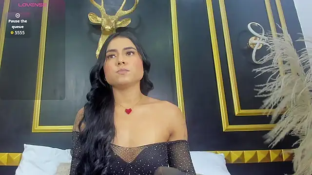 martina fernand online show from December 2, 8:21 pm