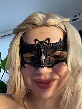 s4rah online show from March 5, 12:13 pm