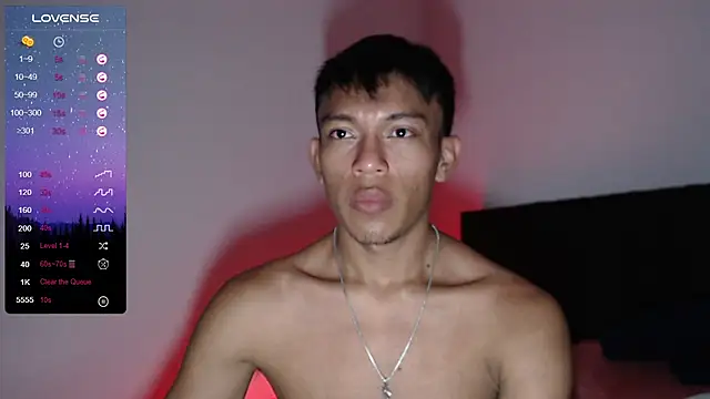 santinaughty online show from December 22, 4:23 am