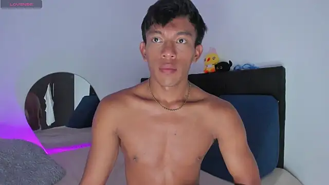 santinaughty online show from March 31, 6:43 pm