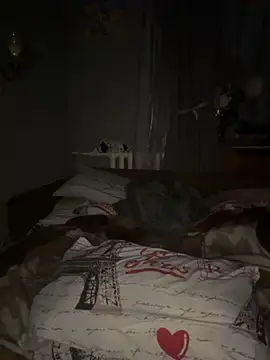 Snapshot of Lola_kiss_me chatting on November 30, 8:31 pm Lola kiss me online show from November 30, 8:31 pm