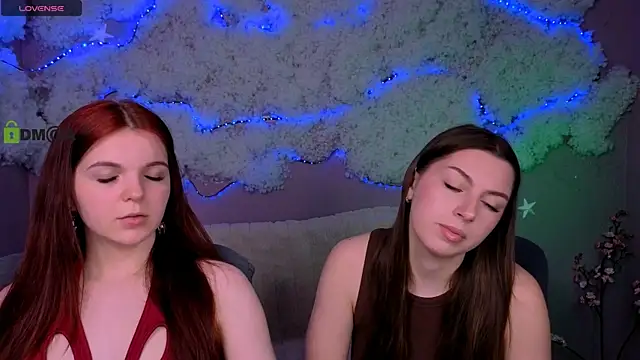 mikameovv online show from April 4, 6:31 am