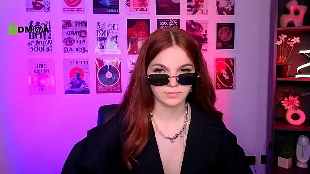 mikameovv online show from July 18, 7:00 pm