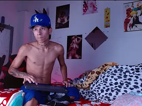 Jake beach  online show from April 18, 3:03 pm