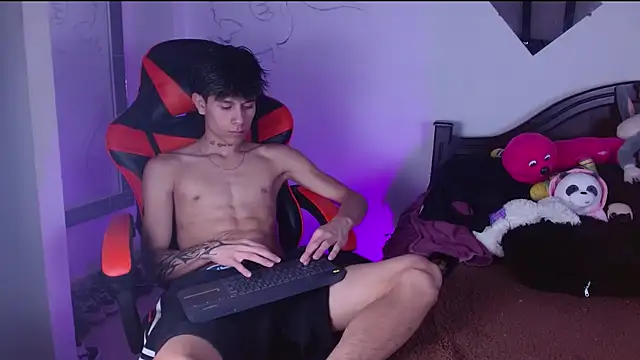 Jake beach  online show from March 10, 7:18 pm