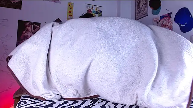 Jake beach  online show from March 28, 3:02 pm